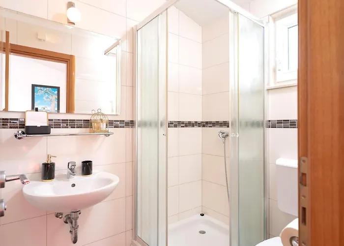 Fio - Hvar דירה חוואר