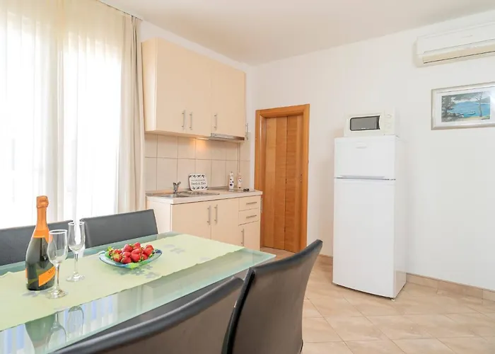 Fio - Hvar דירה חוואר