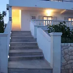 Fio - Hvar * هفار
