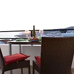 Fio - Hvar هفار