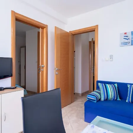 Apartment Fio - Hvar