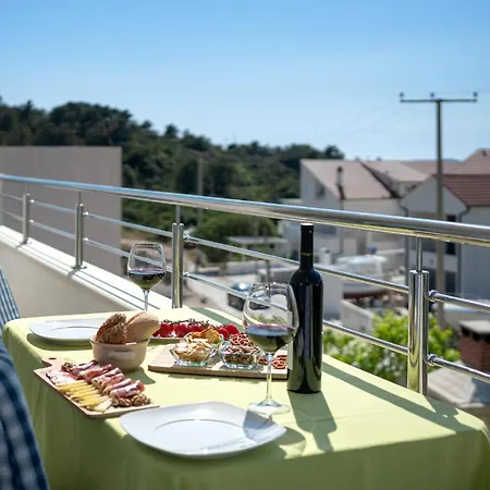아파트 Fio - Hvar 흐바르