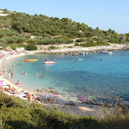 Fio - Hvar