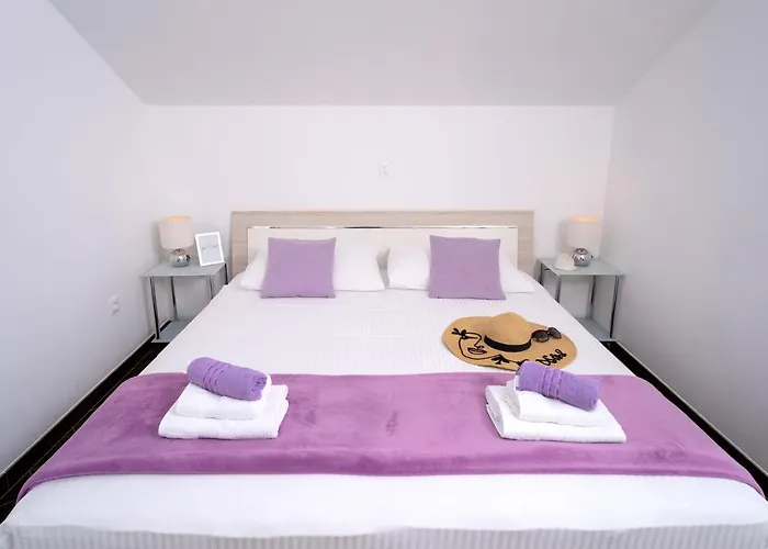 Fio - Hvar * Hvar Town