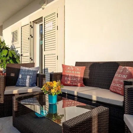 Fio - Hvar 아파트