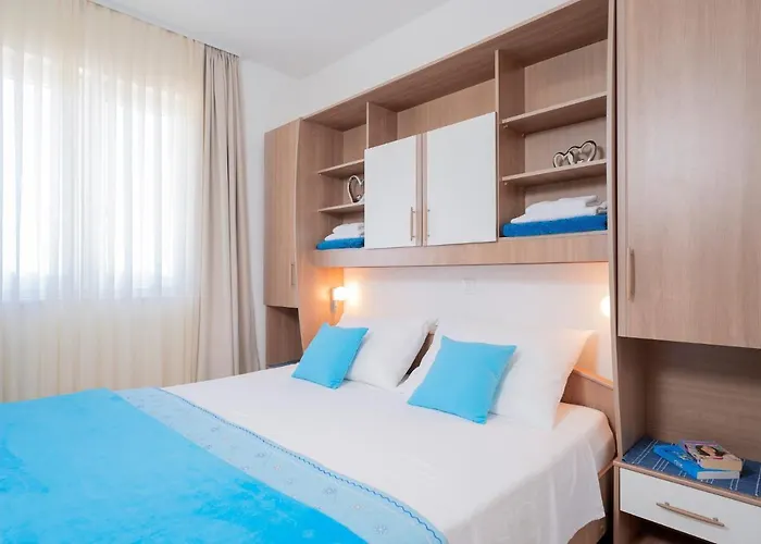 Fio - Hvar Apartament