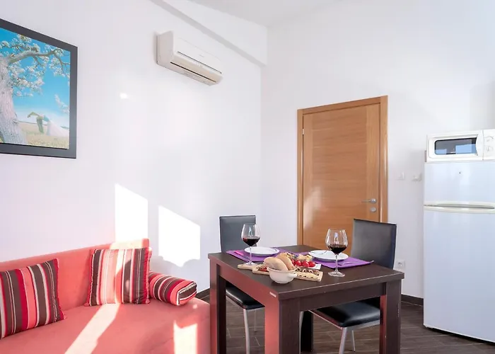 Fio - Hvar Apartament